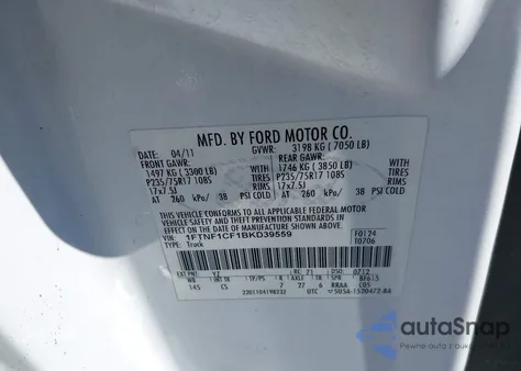 2011 Ford F-150 Xl z USA, uszkodzony, nr VIN 1FTNF1CF1BKD39559